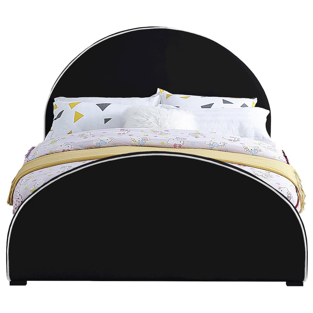 Brody Black Velvet Full Bed. Picture 2