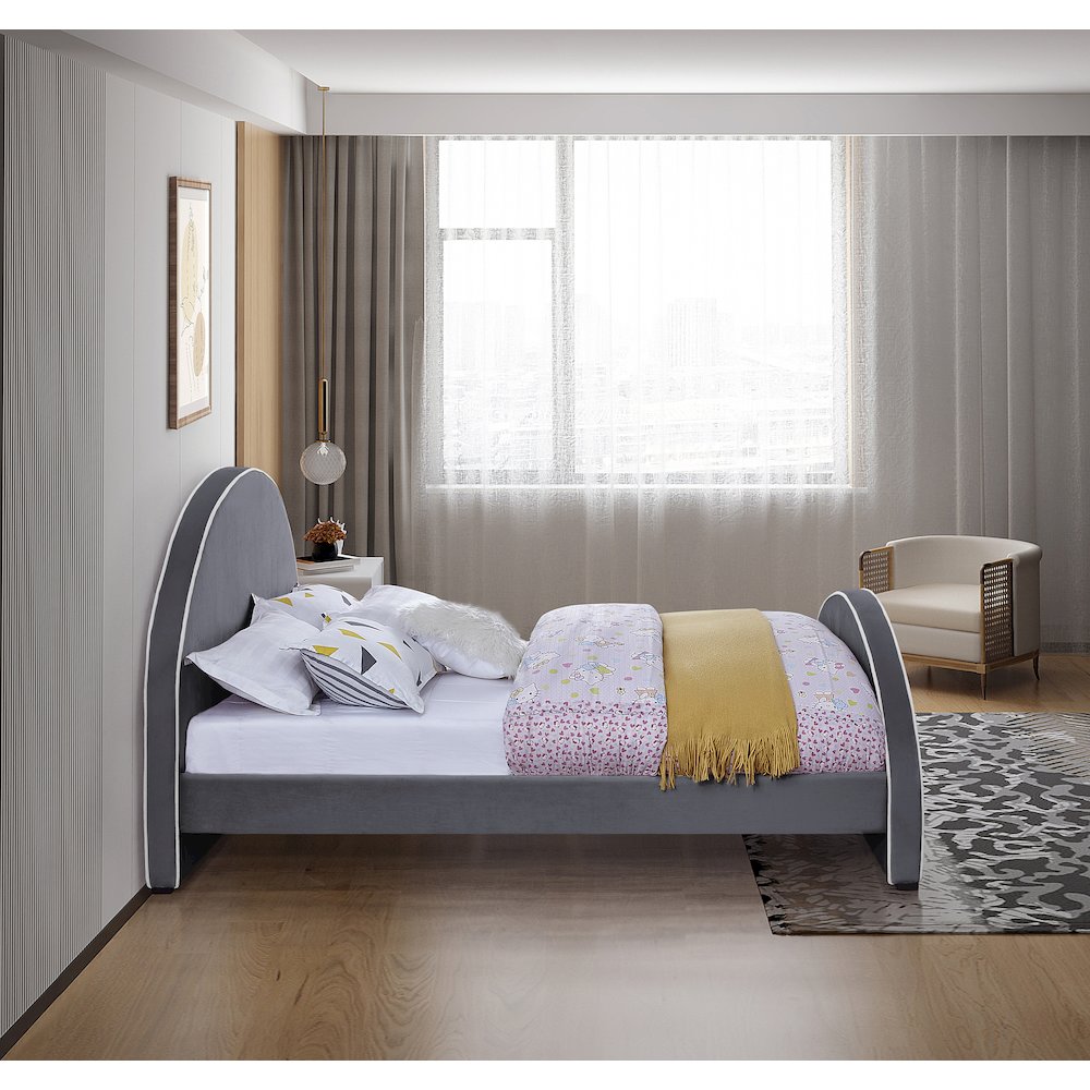 Brody Grey Velvet Queen Bed. Picture 4
