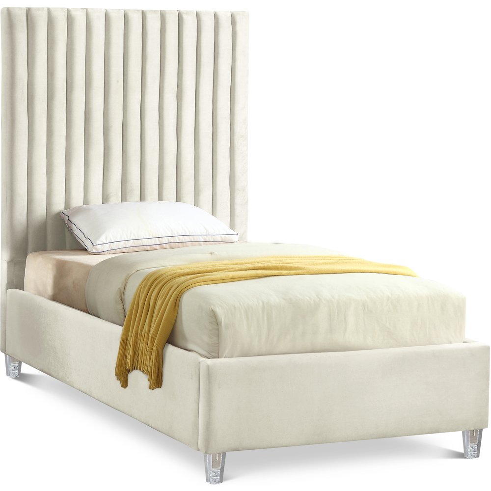 Candace Twin Bed. Picture 1