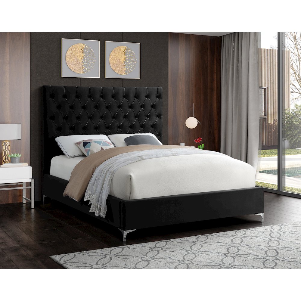 Cruz Black Velvet Queen Bed. Picture 2