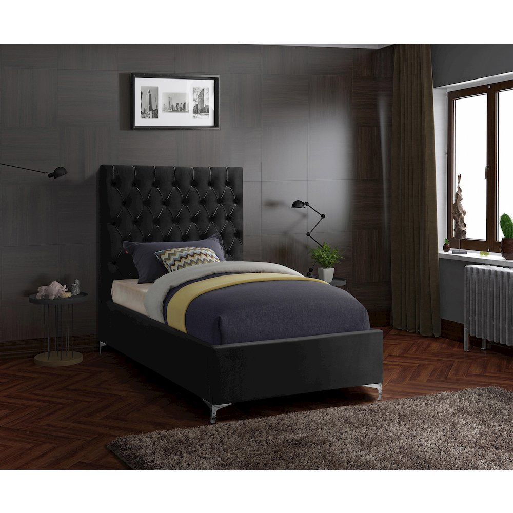 Cruz Black Velvet Twin Bed. Picture 3