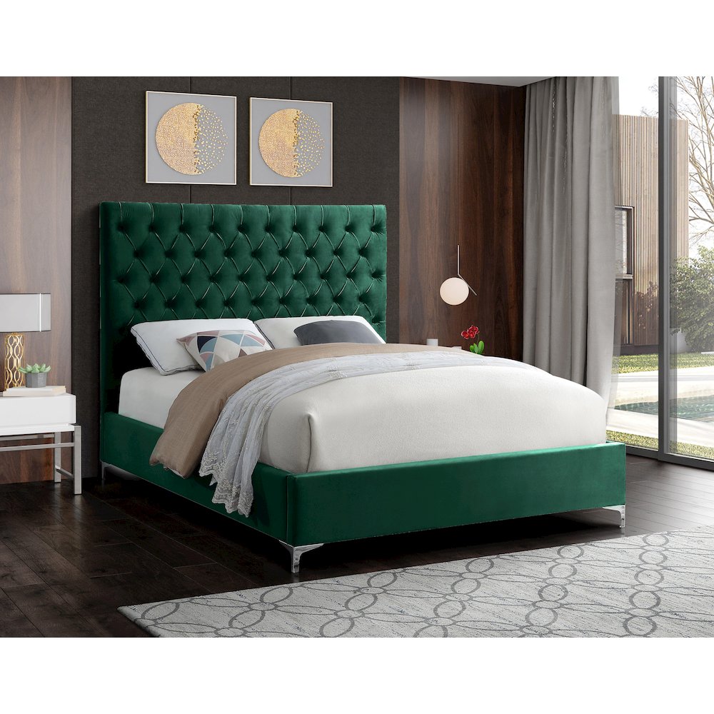 Cruz Green Velvet King Bed. Picture 2