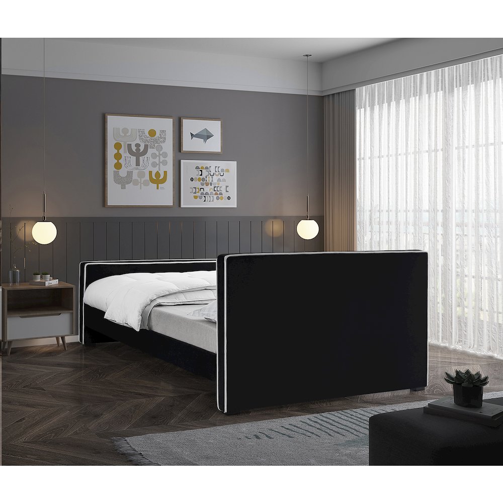 Dillard Black Velvet Queen Bed. Picture 5