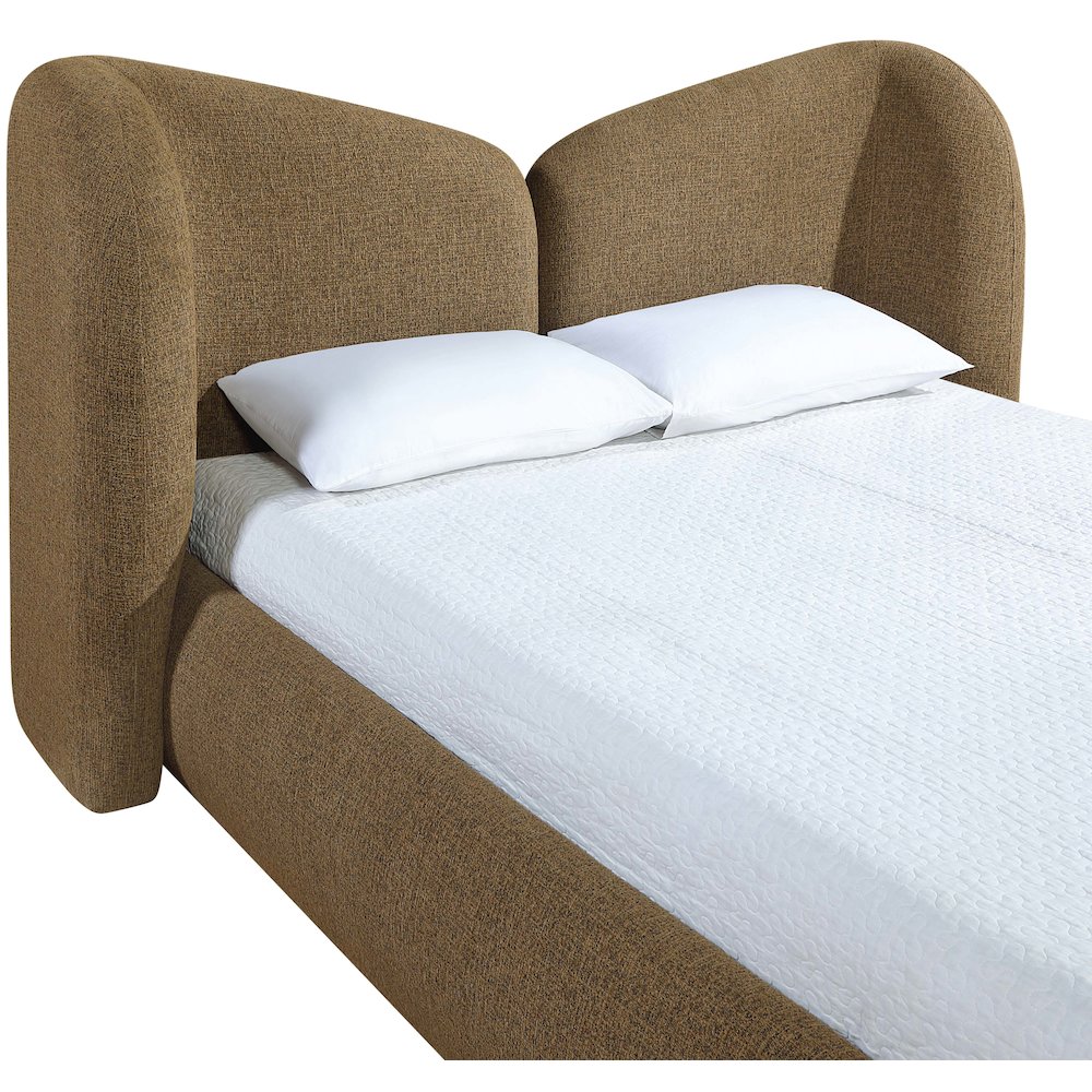 Elowen Brown Chenille Fabric Upholstered Queen Bed. Picture 3