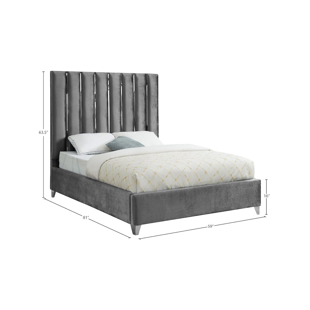 Enzo Grey Velvet Full Bed. Picture 5