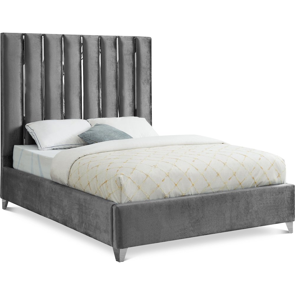 Enzo Grey Velvet Full Bed. Picture 1