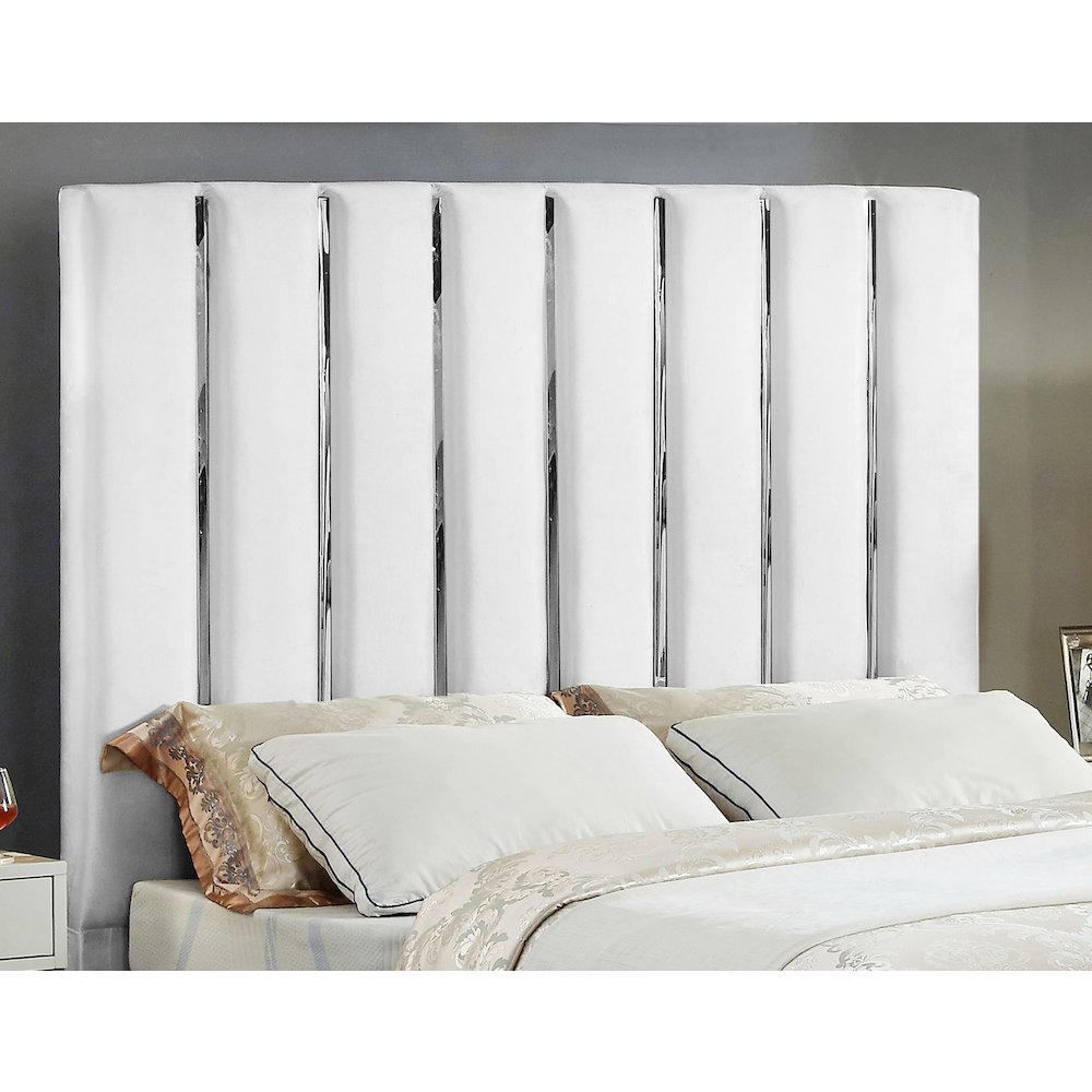 Enzo White Velvet Queen Bed. Picture 4