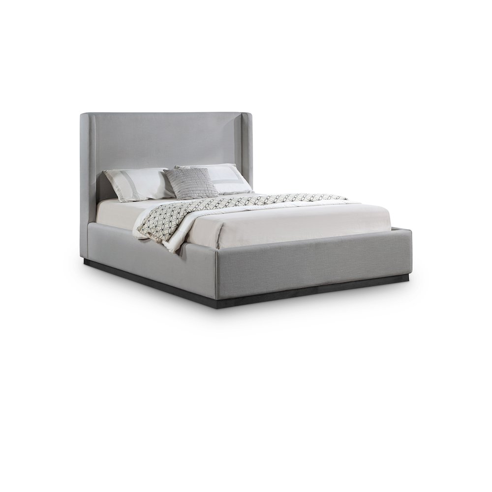 Flynn Grey Linen Textured Fabric King Bed. Picture 1