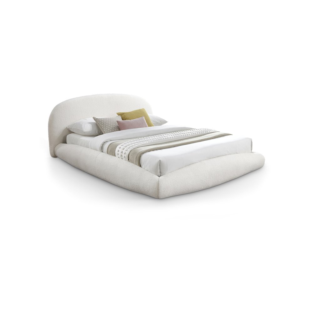 Genesis Cream Teddy Fabric Queen Bed. Picture 1
