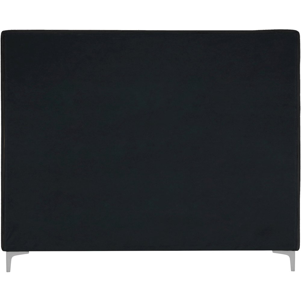 Geri Black Velvet Queen Bed. Picture 11