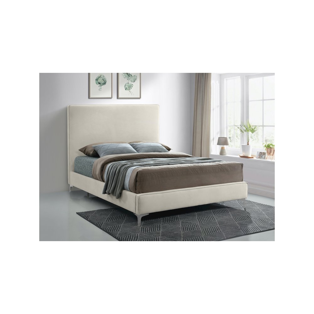 Geri Cream Velvet Queen Bed. Picture 3