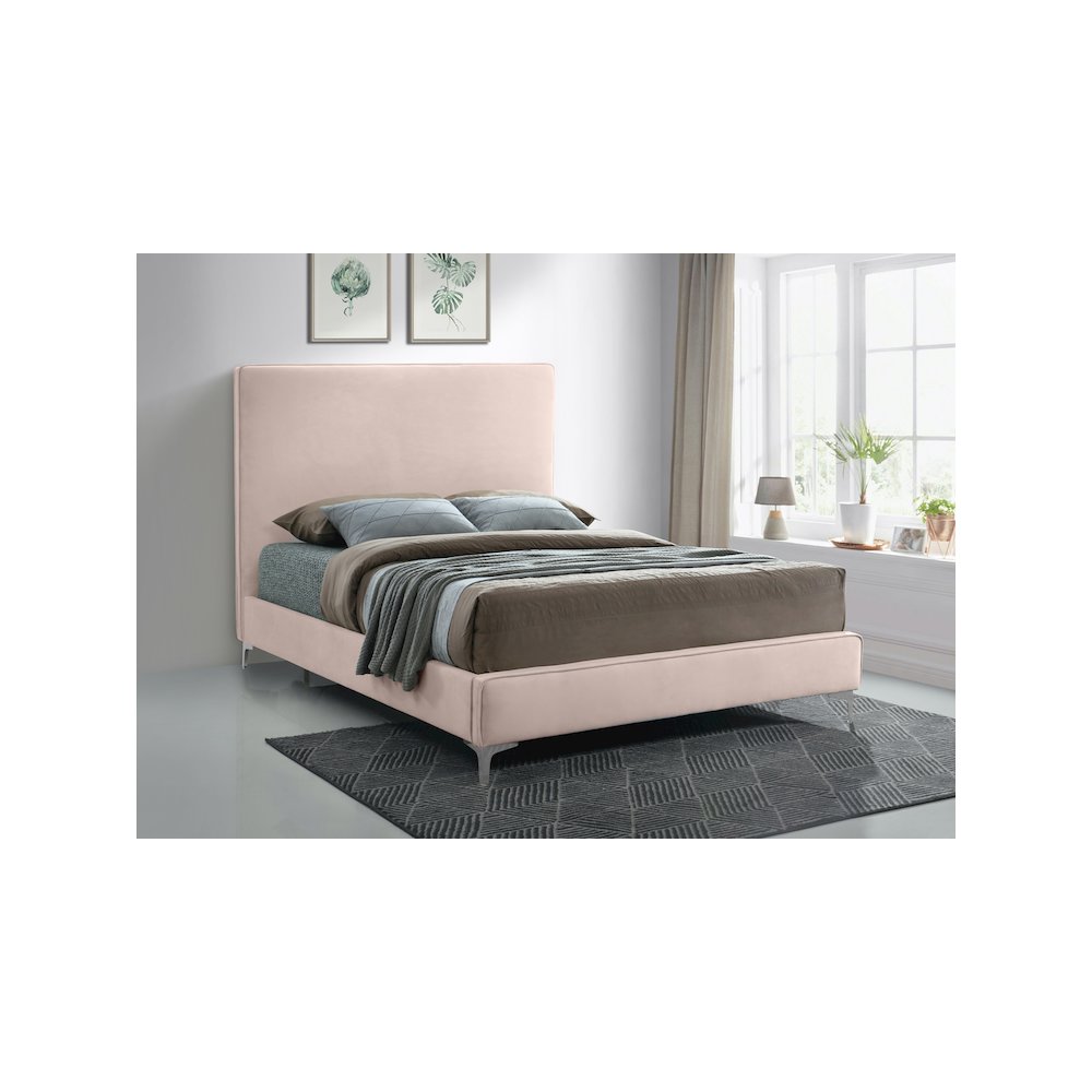Geri Pink Velvet Queen Bed. Picture 3