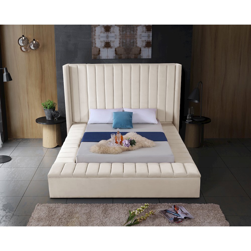 Kiki Cream Velvet Queen Bed. Picture 5