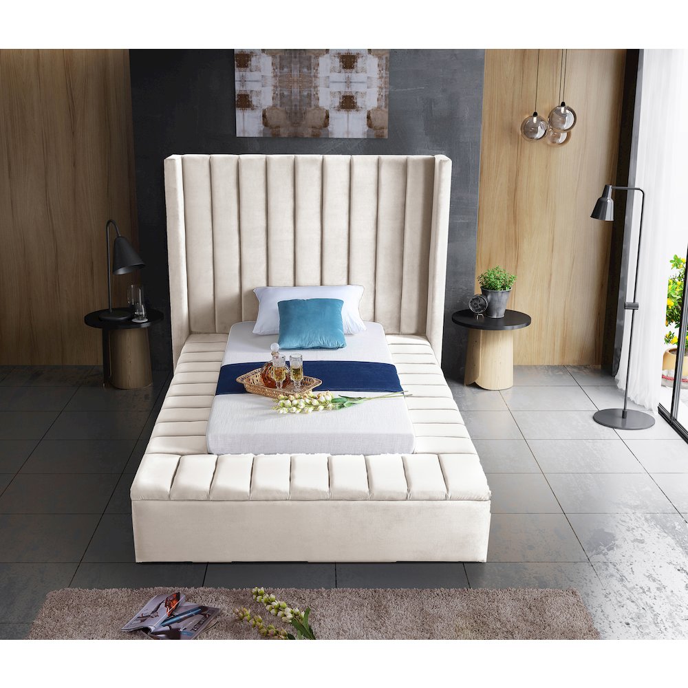 Kiki Cream Velvet Twin Bed. Picture 5