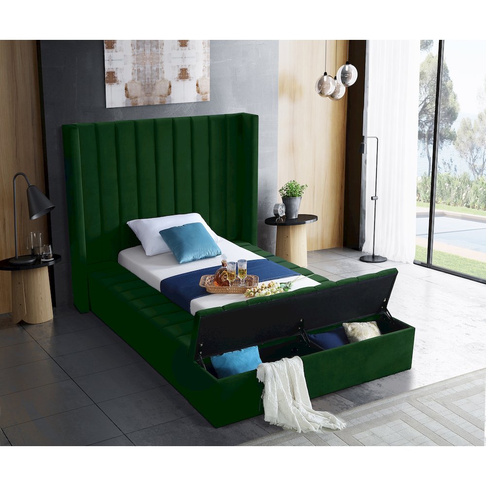 Kiki Green Velvet Twin Bed. Picture 3