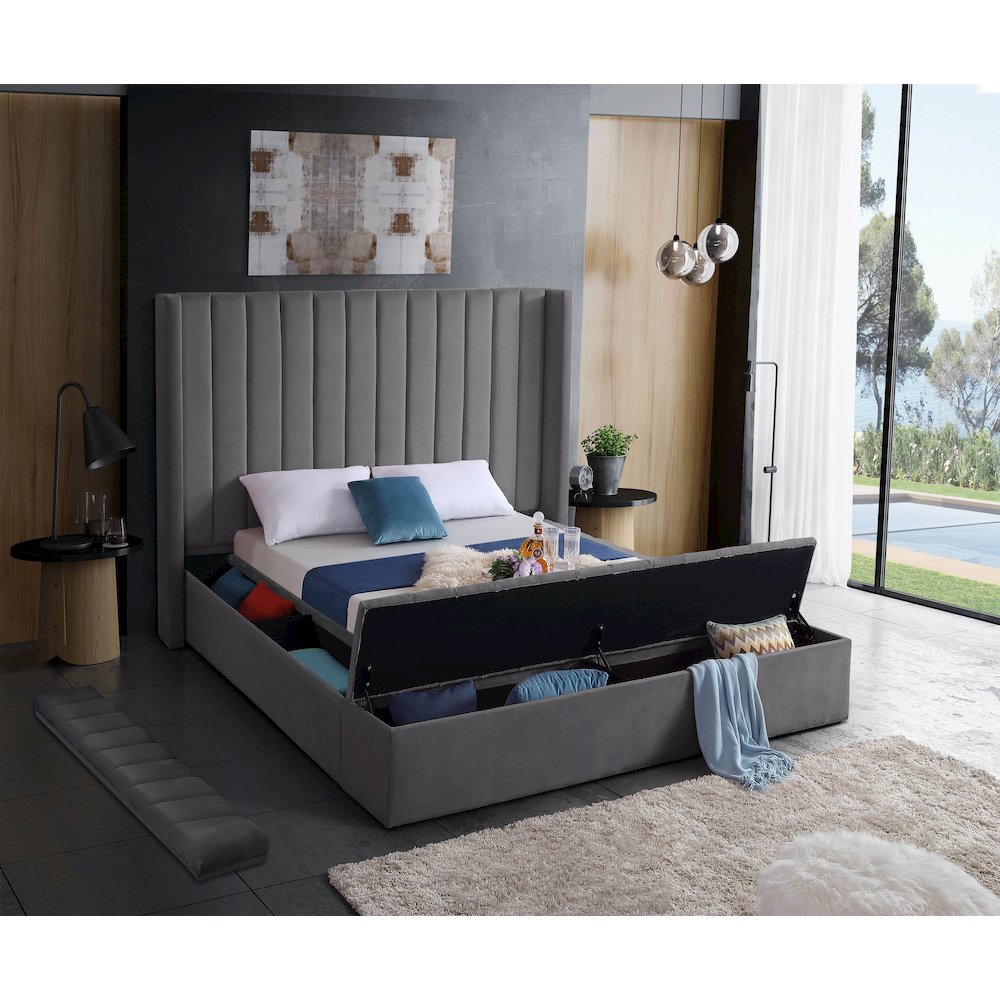 Kiki Grey Velvet Queen Bed. Picture 7