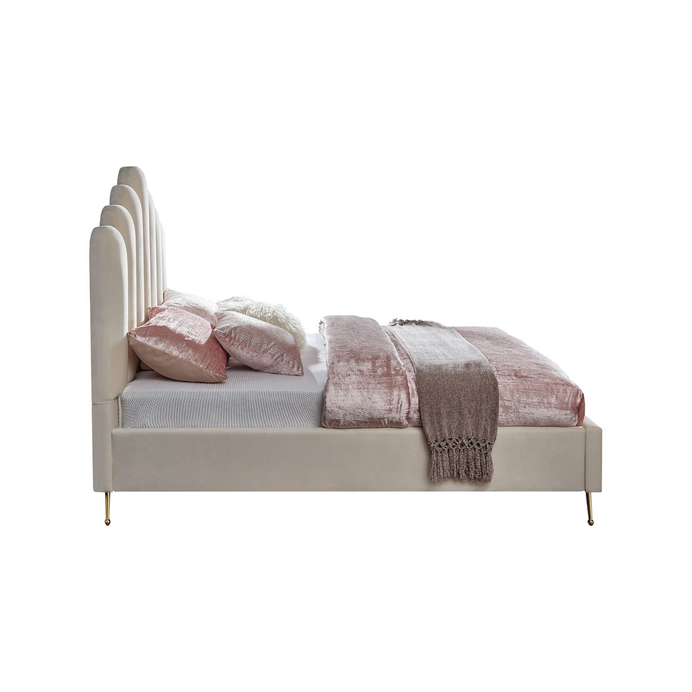 Lily Cream Velvet Full Bed. Picture 3