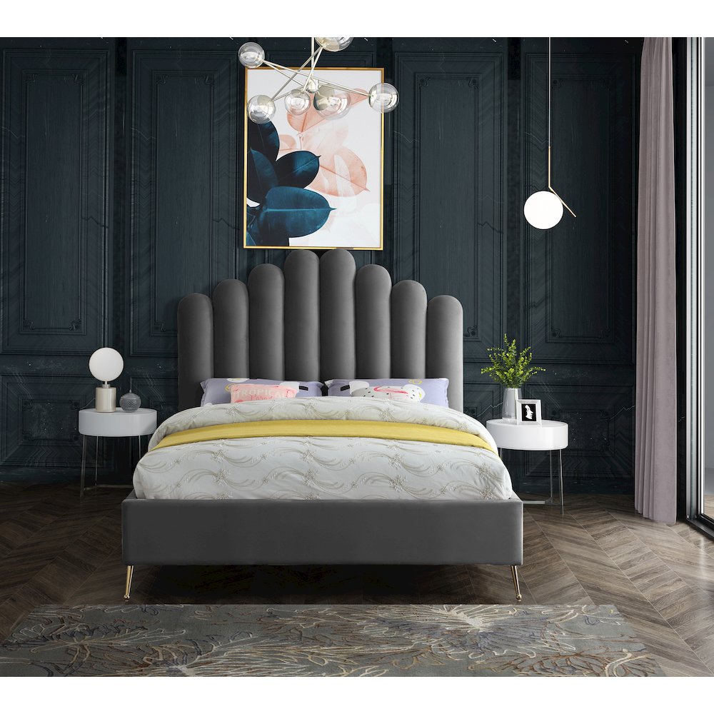 Lily Grey Velvet Queen Bed. Picture 3