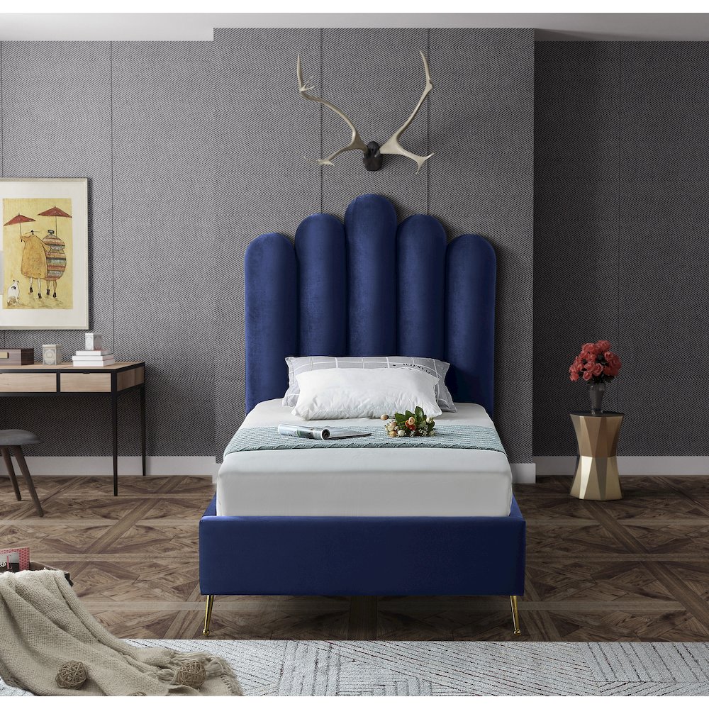 Lily Navy Velvet Twin Bed. Picture 3