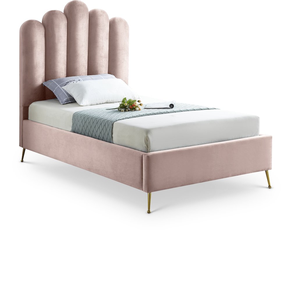 Lily Pink Velvet Twin Bed. Picture 1
