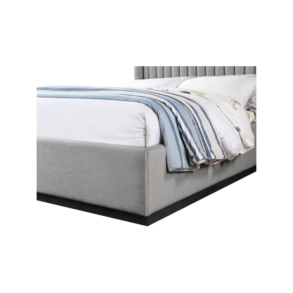 Logan Grey Linen Textured Fabric Full Bed. Picture 5