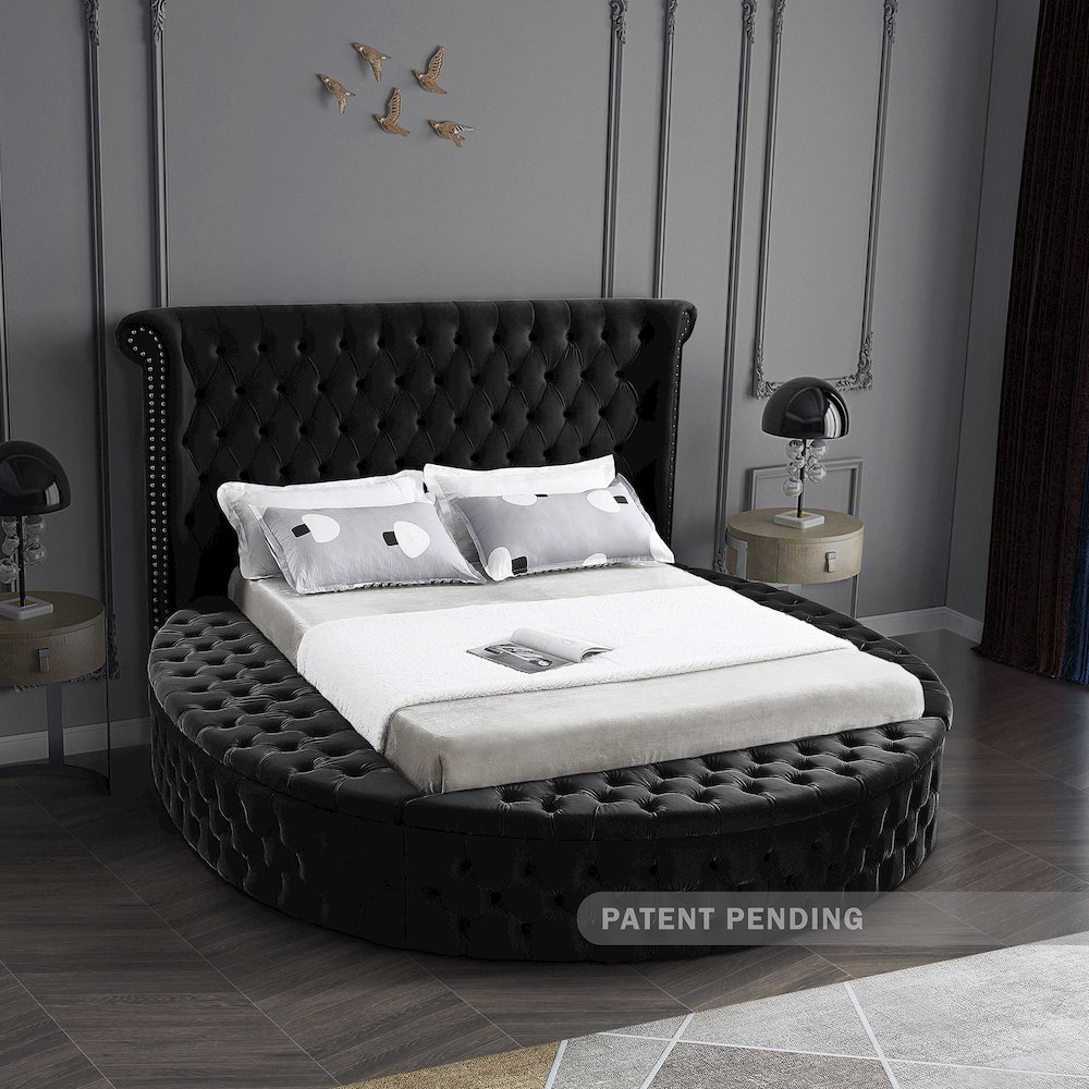 Luxus Black Velvet Full Bed. Picture 2