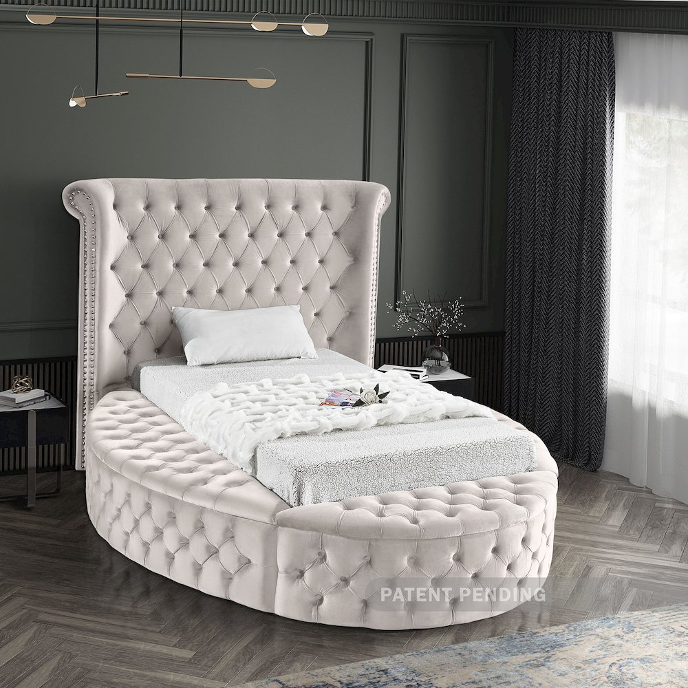 Luxus Cream Velvet Twin Bed. Picture 2