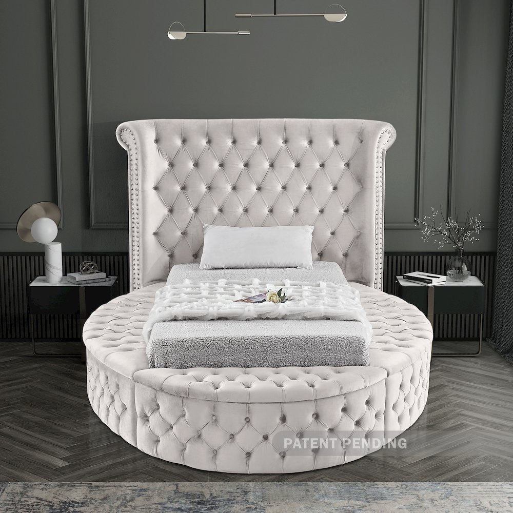Luxus Cream Velvet Twin Bed. Picture 5