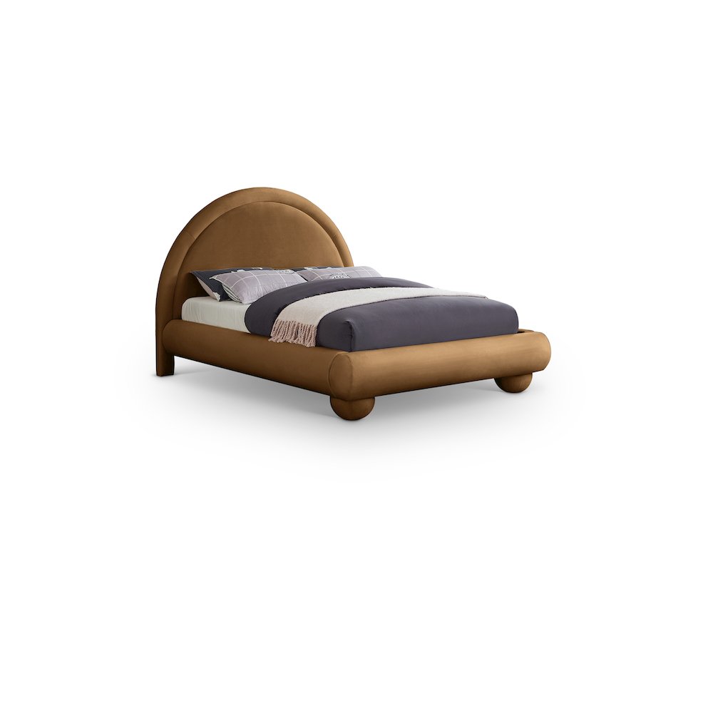 Madrid Saddle Velvet Full Bed. Picture 1