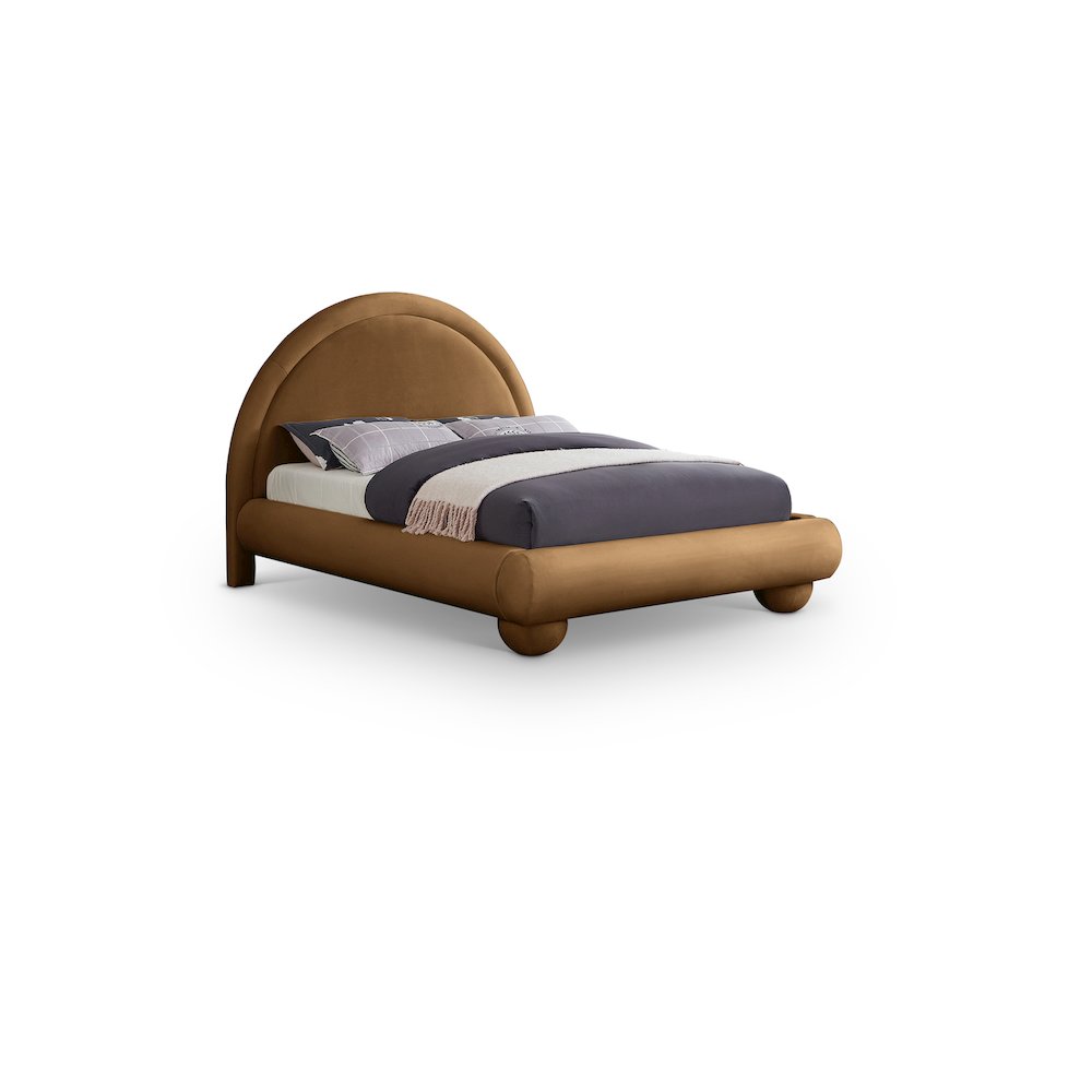 Madrid Saddle Velvet Queen Bed. Picture 1