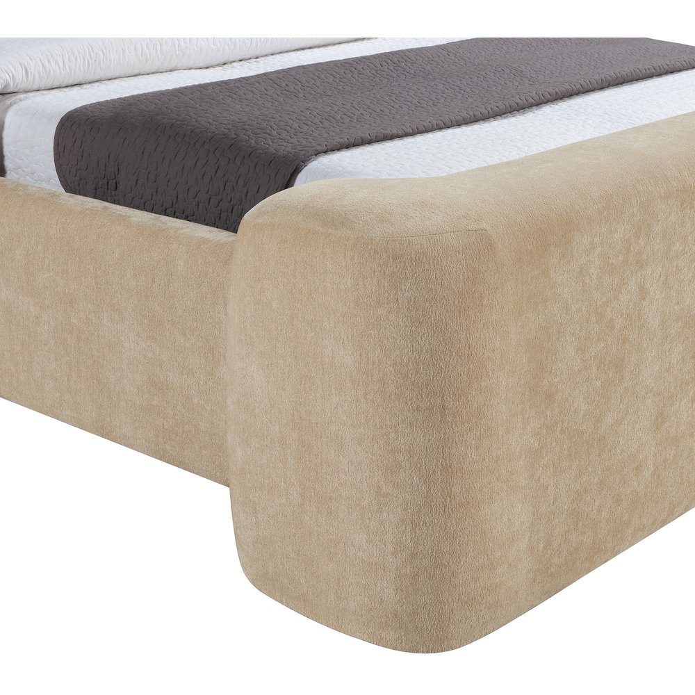 Modena Beige Chenille Fabric Upholstered Queen Bed. Picture 4