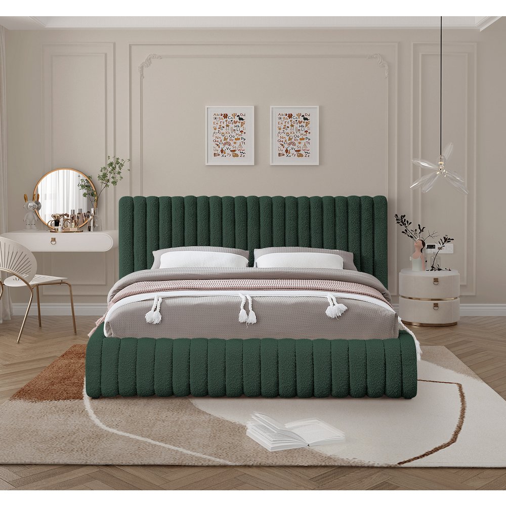 Nash Green Boucle Fabric Queen Bed. Picture 3