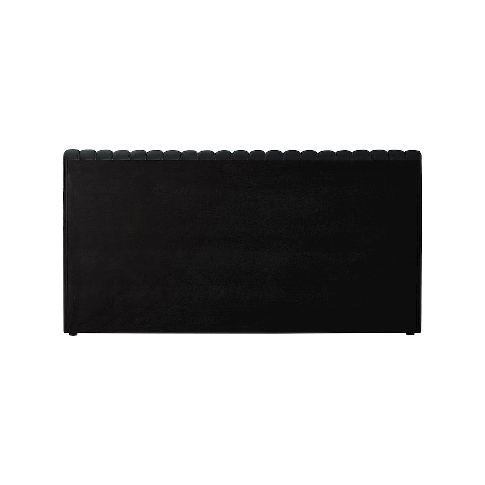 Nico Black Velvet Full Bed. Picture 5