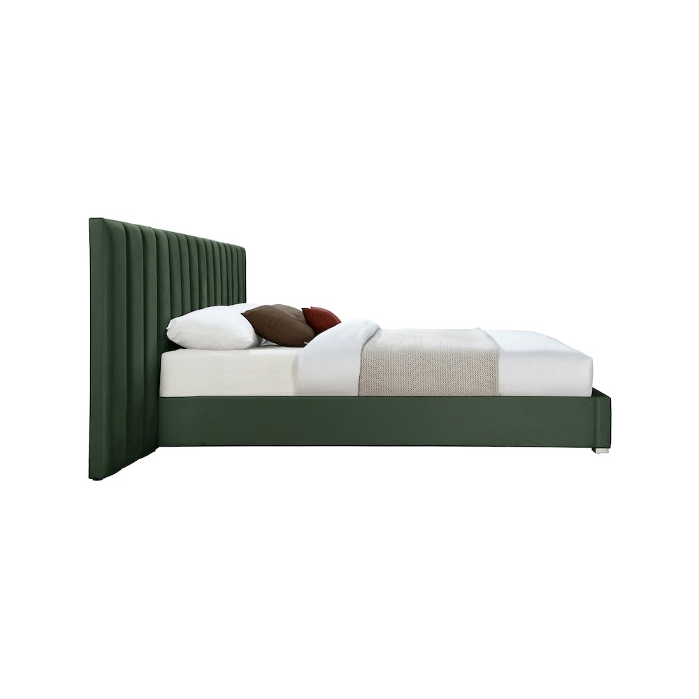 Pablo Green Velvet King Bed. Picture 4