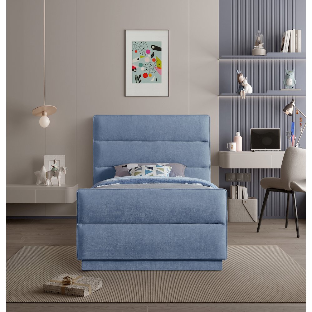 Paxton Light Blue Chenille Fabric Twin Bed. Picture 3