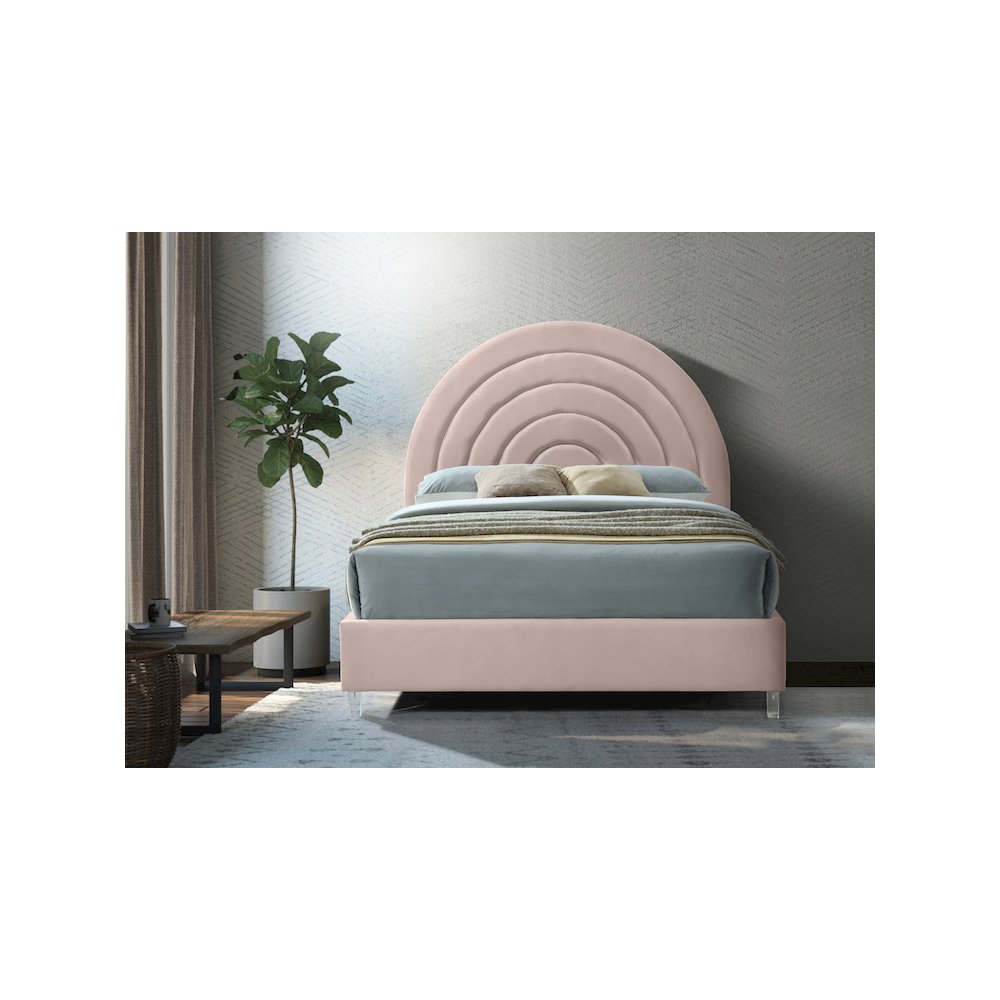 Rainbow Pink Velvet Full Bed. Picture 3