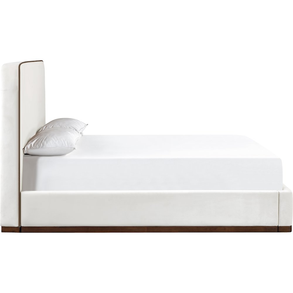 Rava Cream / Beige Velvet Upholstered Queen Bed. Picture 2