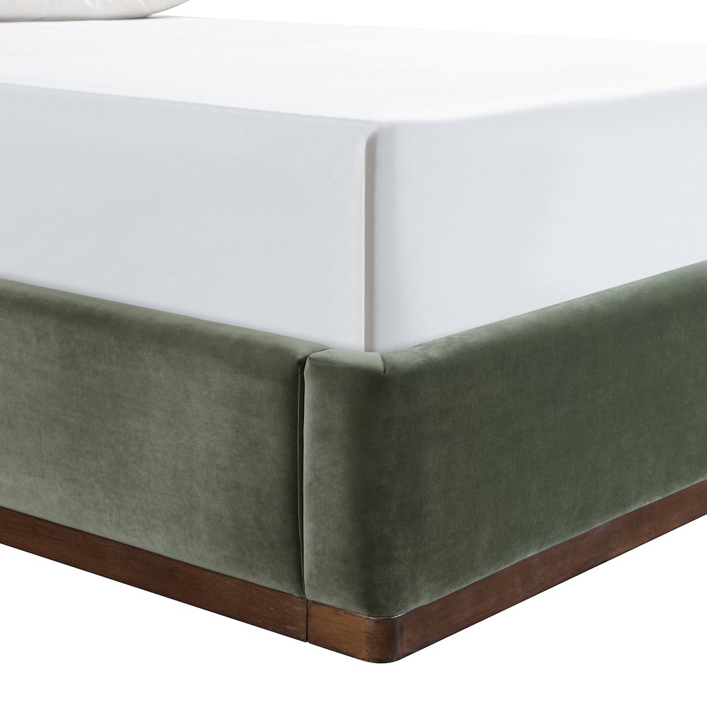 Rava Green / Brown Velvet Upholstered King Bed. Picture 3