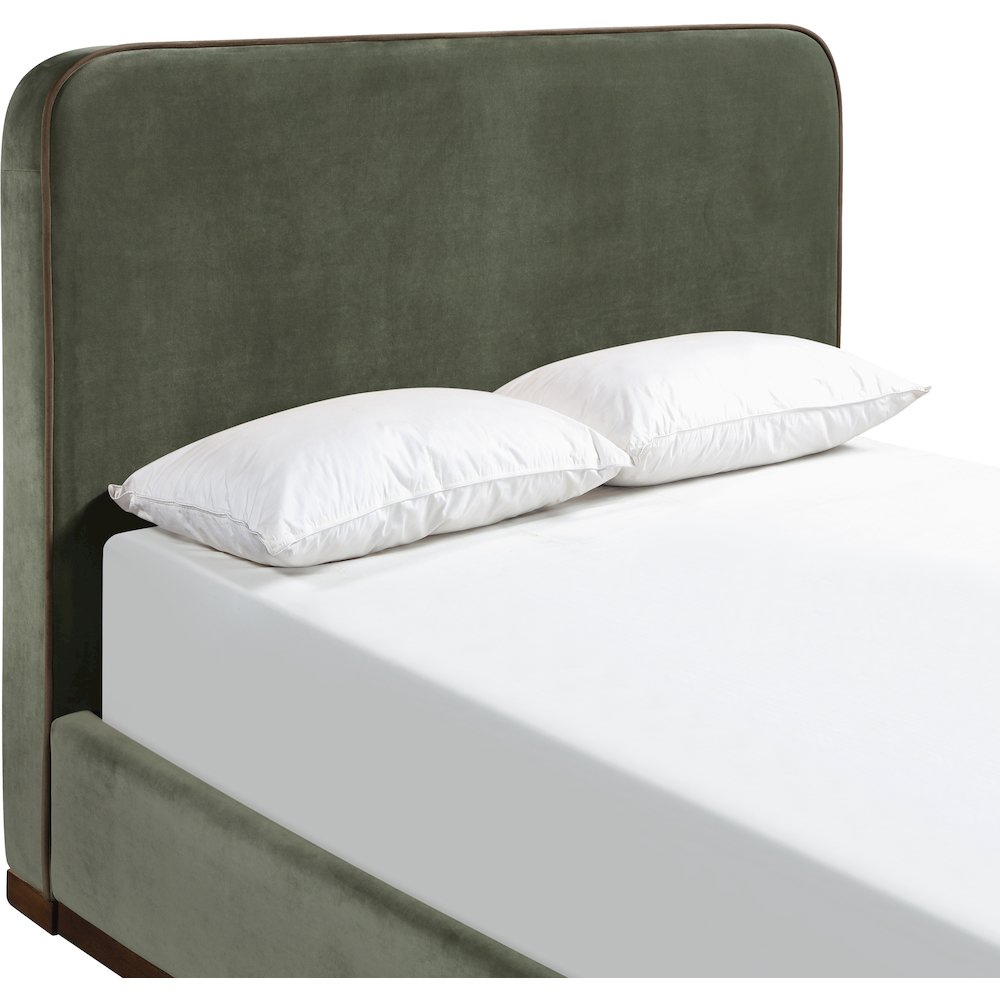 Rava Green / Brown Velvet Upholstered King Bed. Picture 4