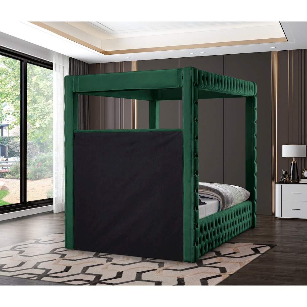 Royal Green Velvet Queen Bed. Picture 5