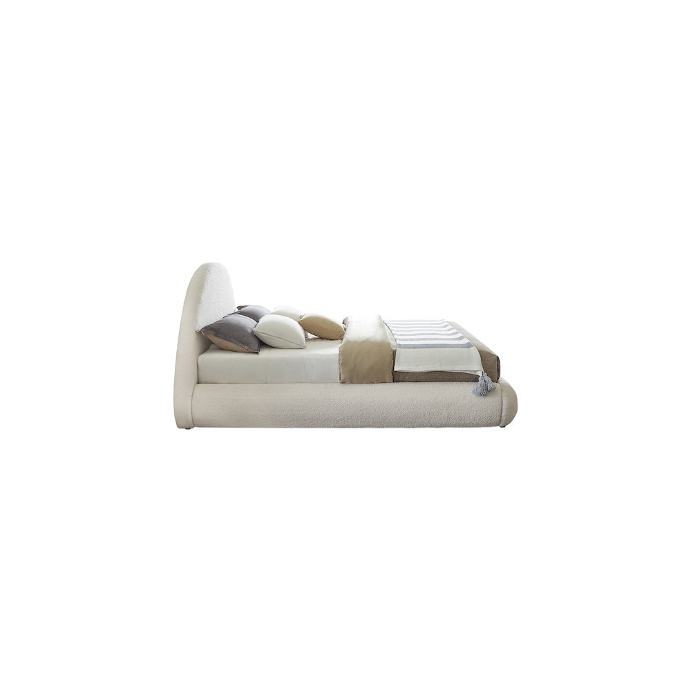 Rudy Cream Teddy Fabric Queen Bed. Picture 4
