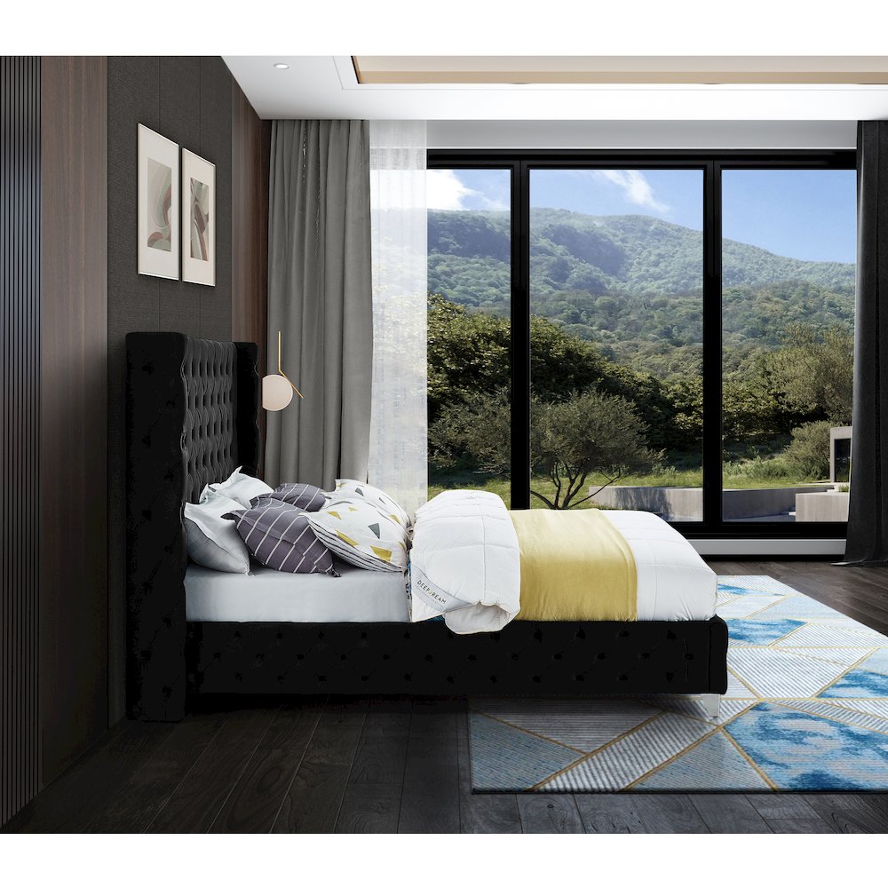 Savan Black Velvet Full Bed. Picture 11