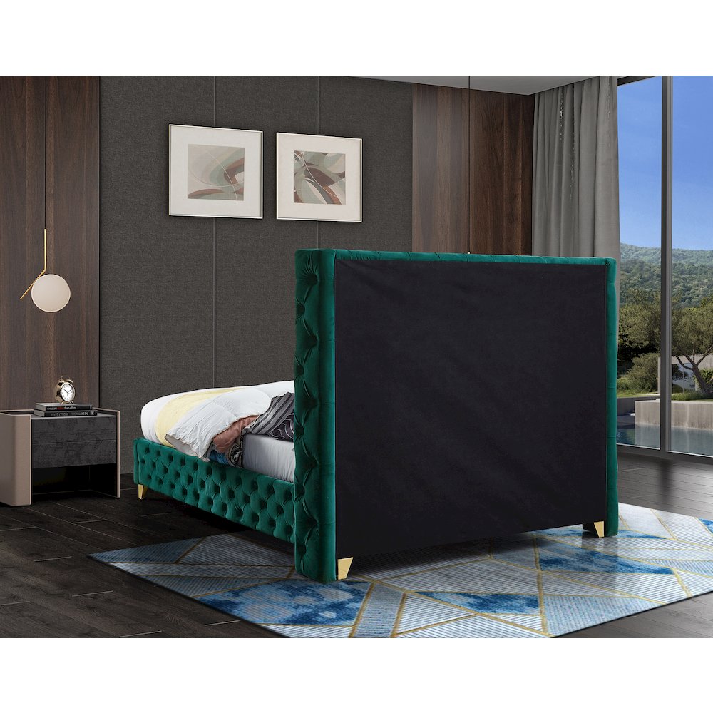 Savan Green Velvet Full Bed. Picture 12