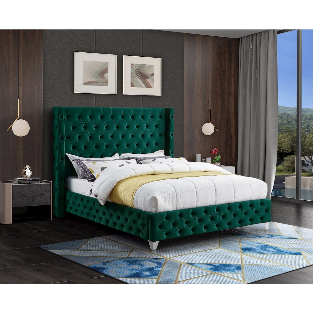 Savan Green Velvet Full Bed. Picture 3