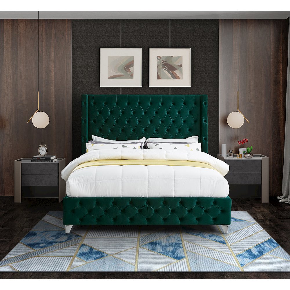 Savan Green Velvet Full Bed. Picture 7