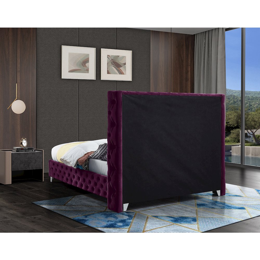 Savan Purple Velvet Full Bed. Picture 13