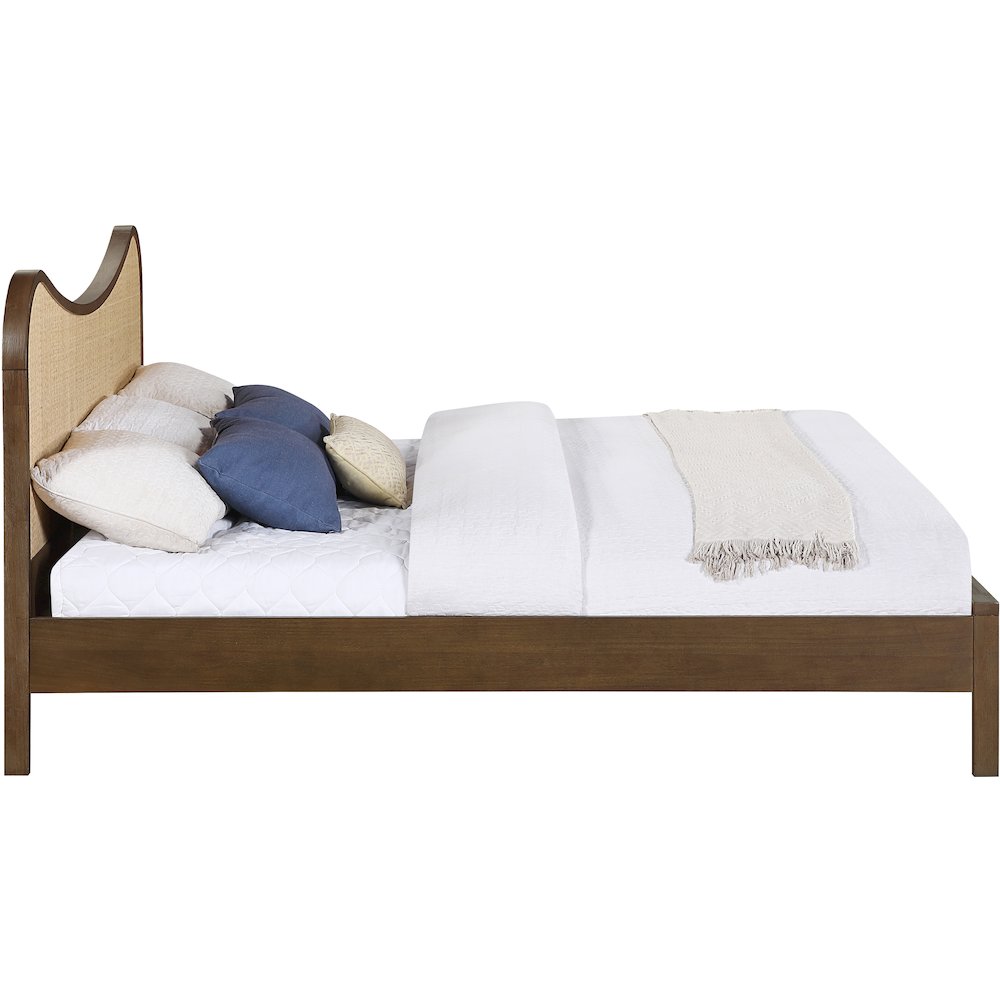 Windsor Brown Solid Wood King Bed (3 Boxes). Picture 3