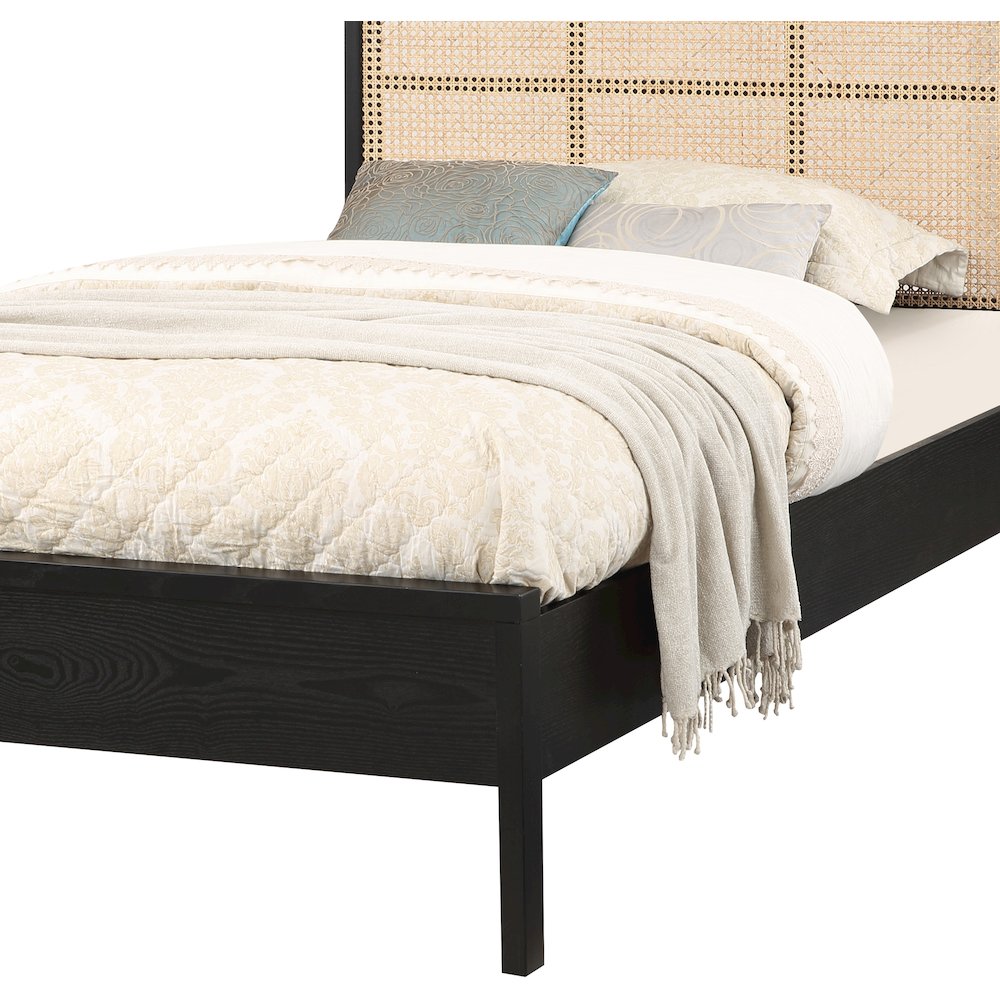Siena Black Ash Wood Twin Bed. Picture 5