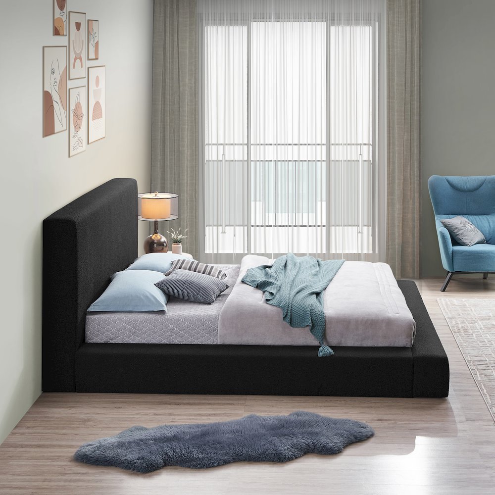 Terra Black Boucle Fabric Full Bed. Picture 4