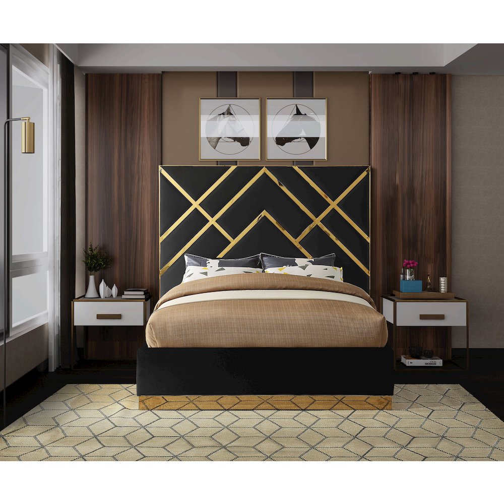Vector Black Velvet Queen Bed. Picture 3
